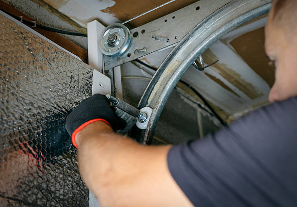 Affordable Garage Door solutions in Sparta, MO
